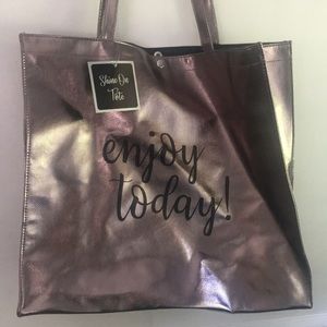 Silver/ Gray Graphic Tote